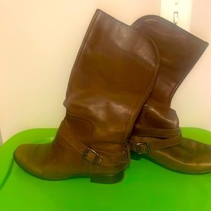Women's tall boots size 7.5